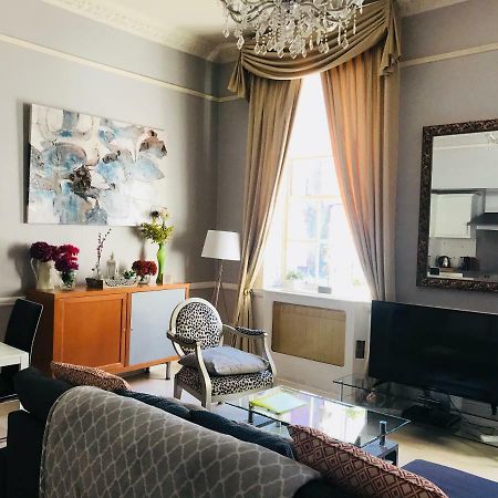 City Centre Georgian Style Apartment Dublin Buitenkant foto