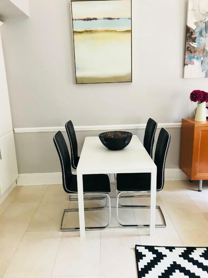 City Centre Georgian Style Apartment Dublin Buitenkant foto