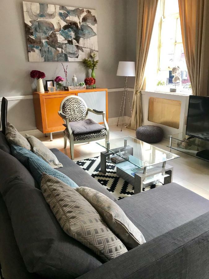 City Centre Georgian Style Apartment Dublin Buitenkant foto