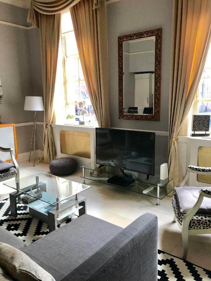 City Centre Georgian Style Apartment Dublin Buitenkant foto