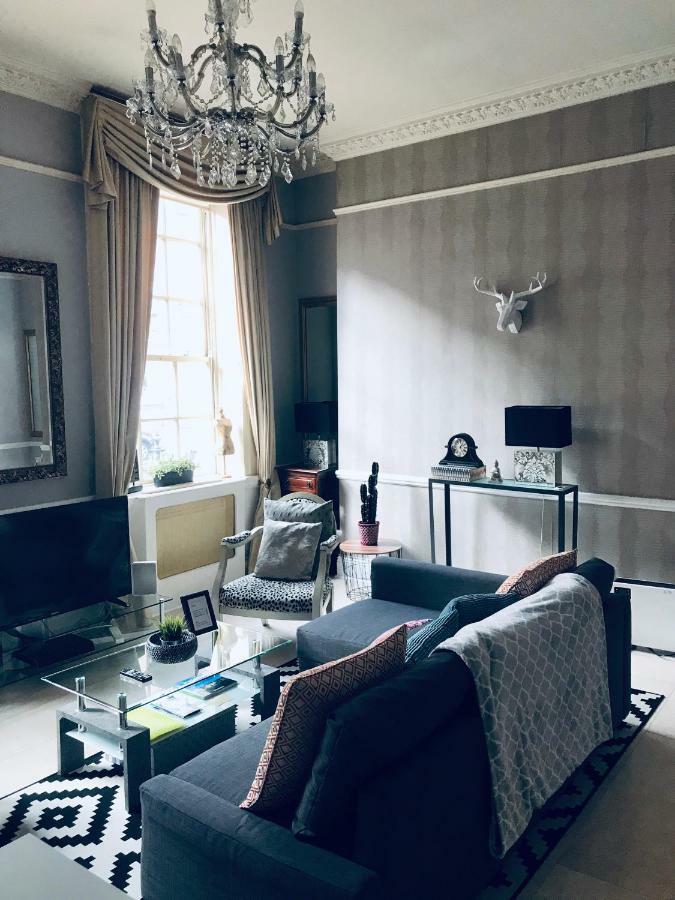 City Centre Georgian Style Apartment Dublin Buitenkant foto