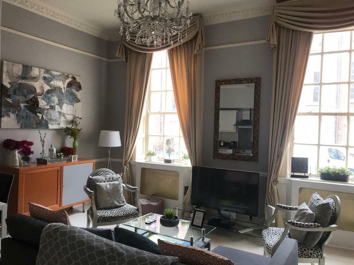 City Centre Georgian Style Apartment Dublin Buitenkant foto