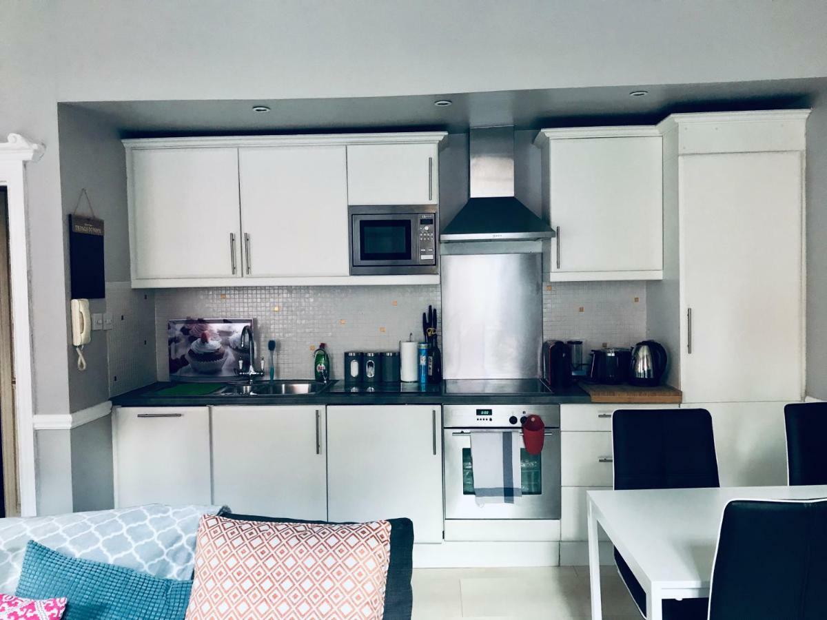 City Centre Georgian Style Apartment Dublin Buitenkant foto