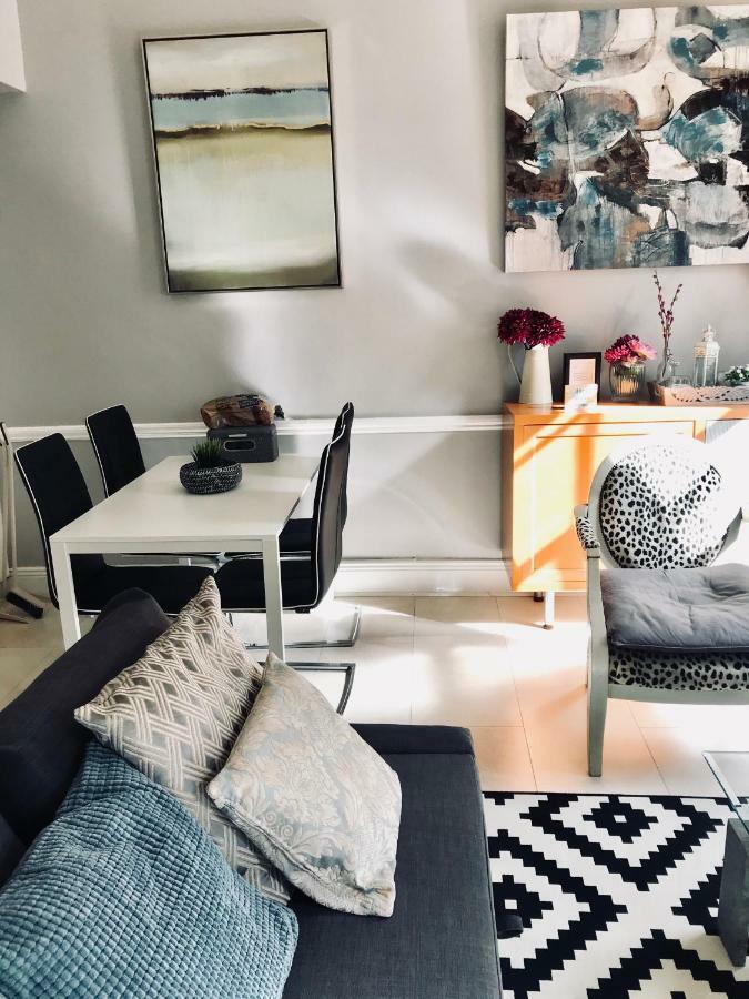 City Centre Georgian Style Apartment Dublin Buitenkant foto