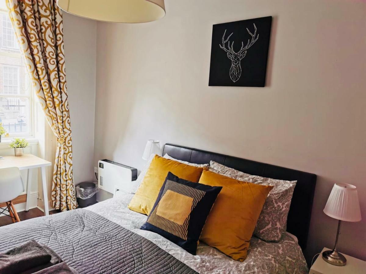 City Centre Georgian Style Apartment Dublin Buitenkant foto